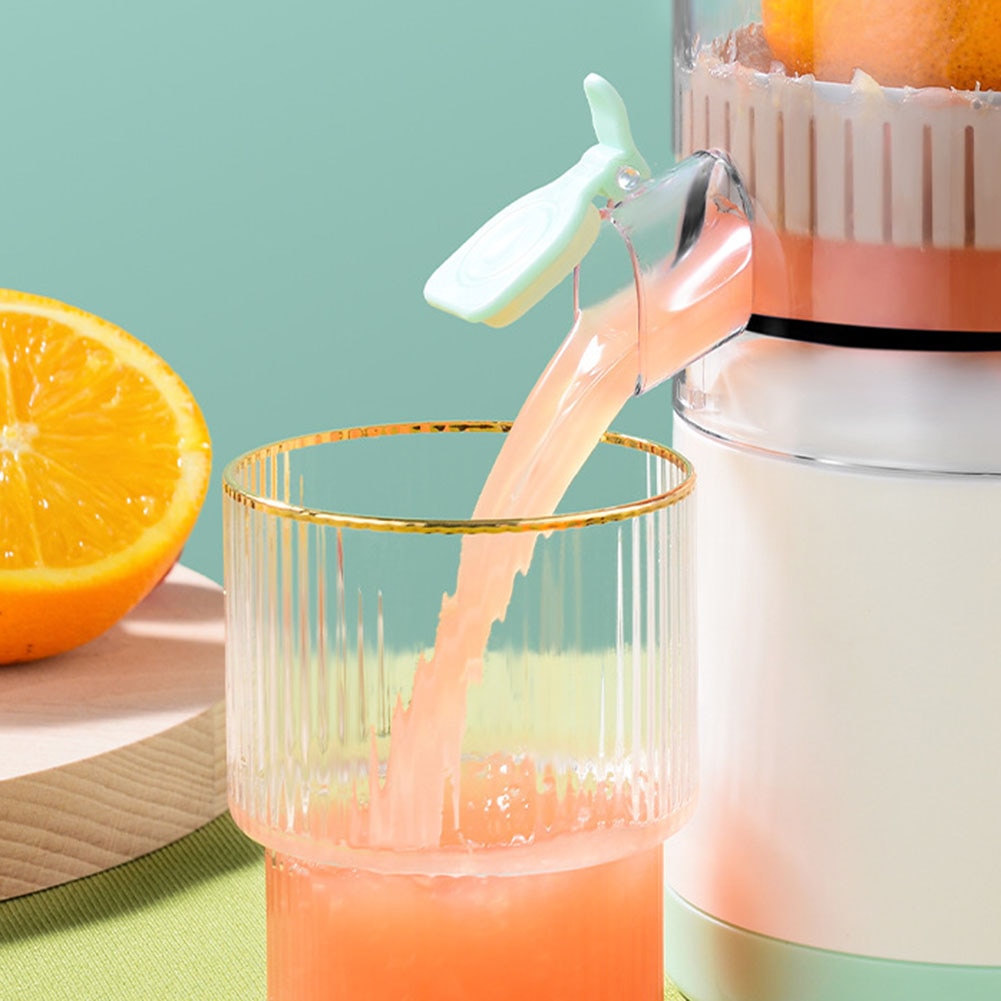 Mini Electric Fruit Squeezer